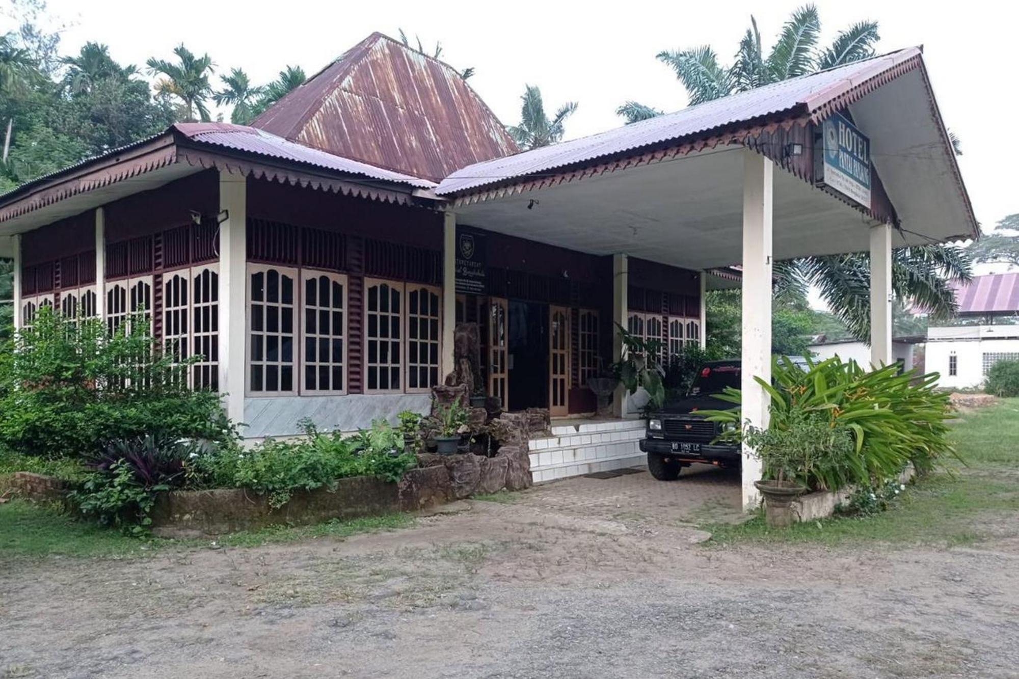 Hotel Pantai Panjang Bengkulu Redpartner المظهر الخارجي الصورة